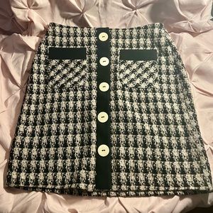 Tweed skirt